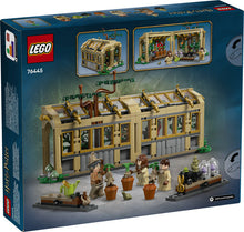 Load image into Gallery viewer, LEGO® Harry Potter™ Hogwarts Castle Herbology - 76445
