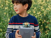 Load image into Gallery viewer, Children's Favourite Songs - Bugs
