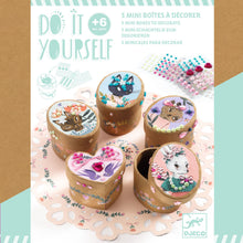 Load image into Gallery viewer, Djeco DIY - 5 Mini Boxes to Create - Adorable
