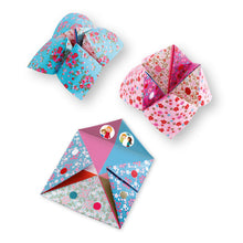 Load image into Gallery viewer, Djeco Origami - Fortune Tellers
